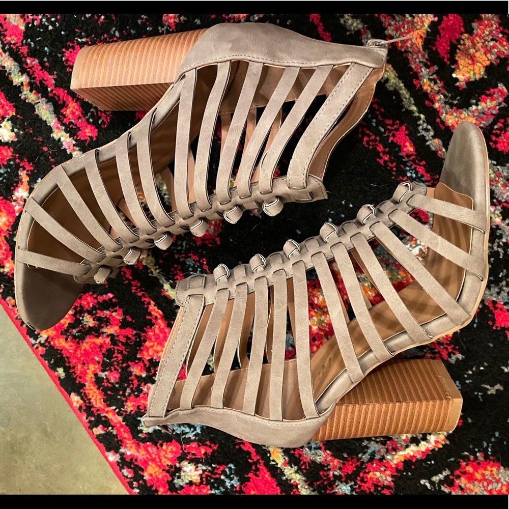 Grey Caged Wooden Heel